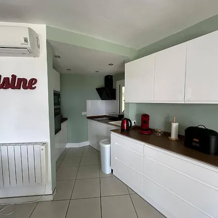 Apartmán Precioso Moderno Piso Vista Mar *
