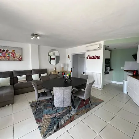 Precioso Moderno Piso Vista Mar Apartment Roses
