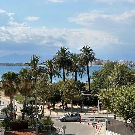 Precioso Moderno Piso Vista Mar Apartment Roses